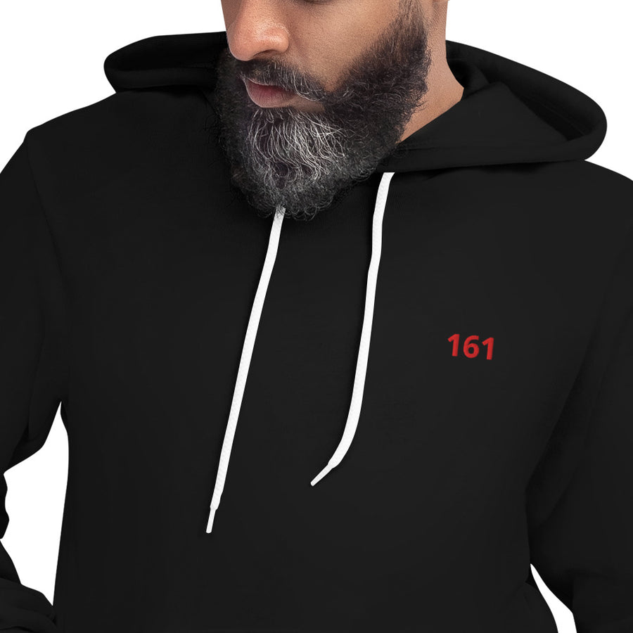 161.SHARP Heritage Hoodie Laurel Emblem – Brustprint Nahaufnahme – 161.sharp